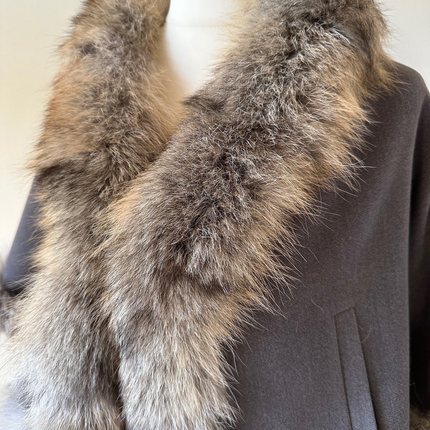 Grey Women Coat Cape Trim Fox Fur, Women's Poncho Jacket lined, Elegant Women's coat - My Love Cape