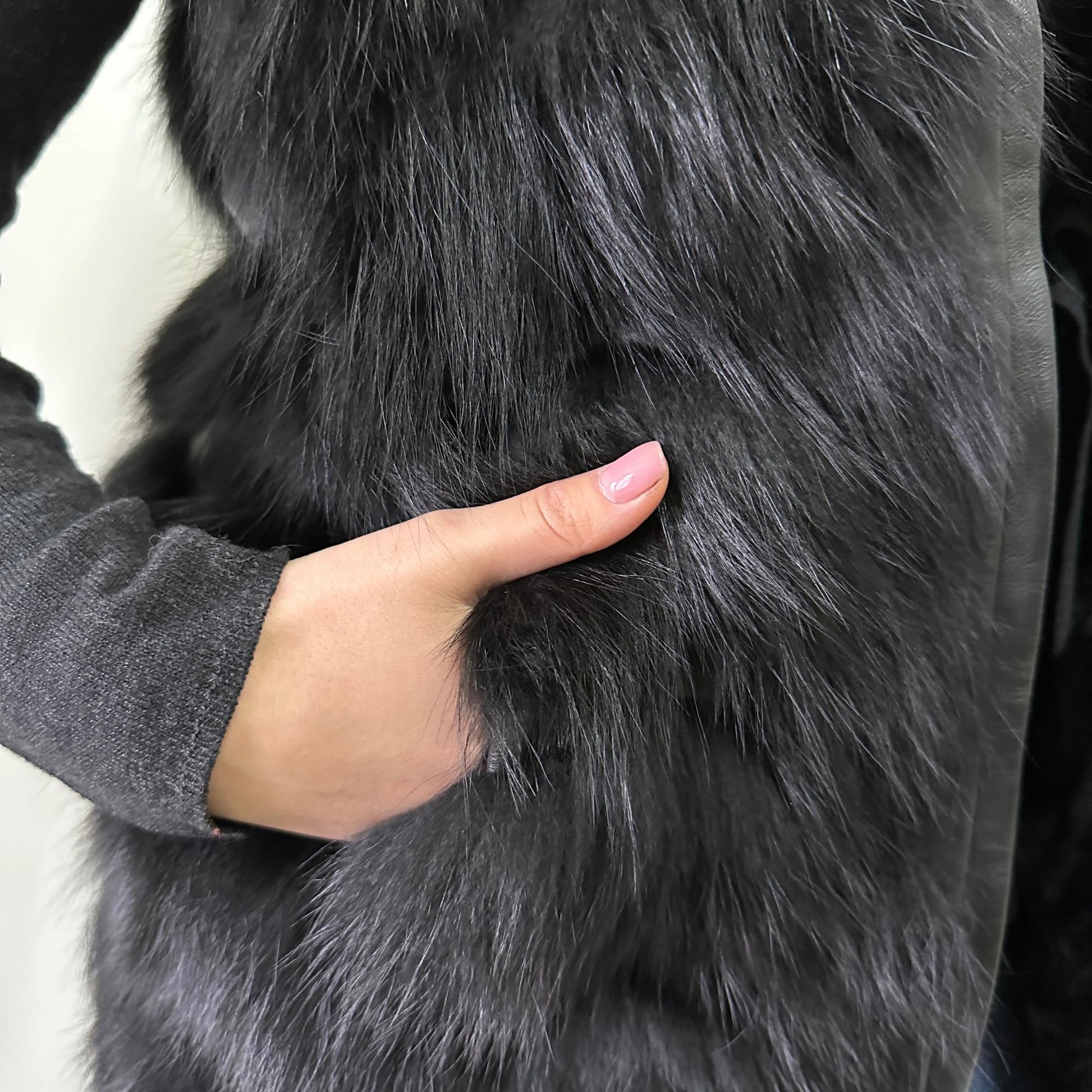 Black Natural Leather and Fox Fur Vest – Diamond Pattern, Zipper, and Lined Design (S) - My Love Cape