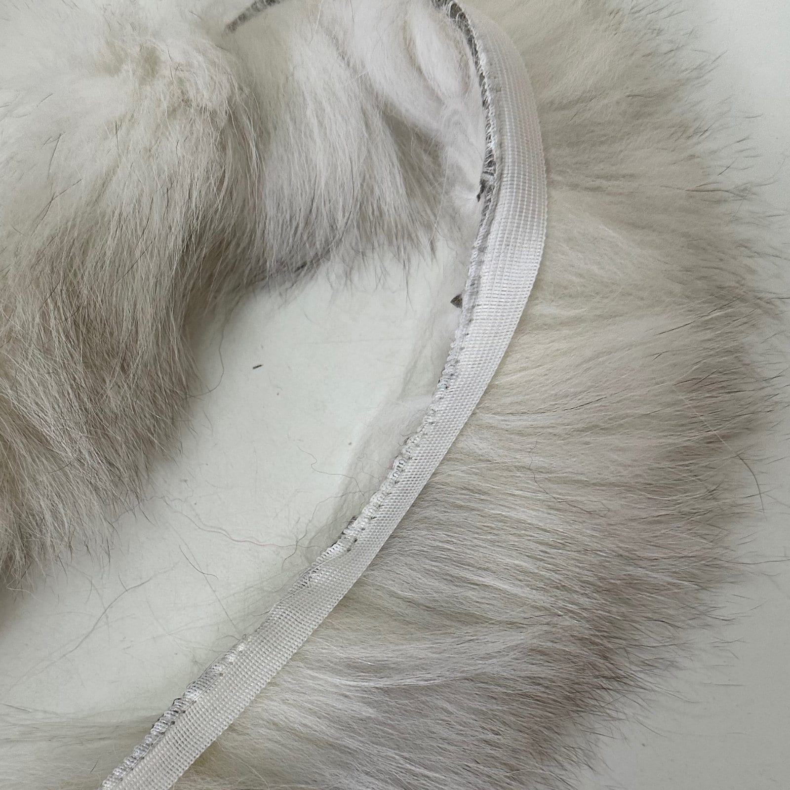 Fluffy Ivory Fur Fox Trimming on Ribbon Trim for Costume, Decoration & Crafts - 1 meter (39.37 inches) - My Love Cape