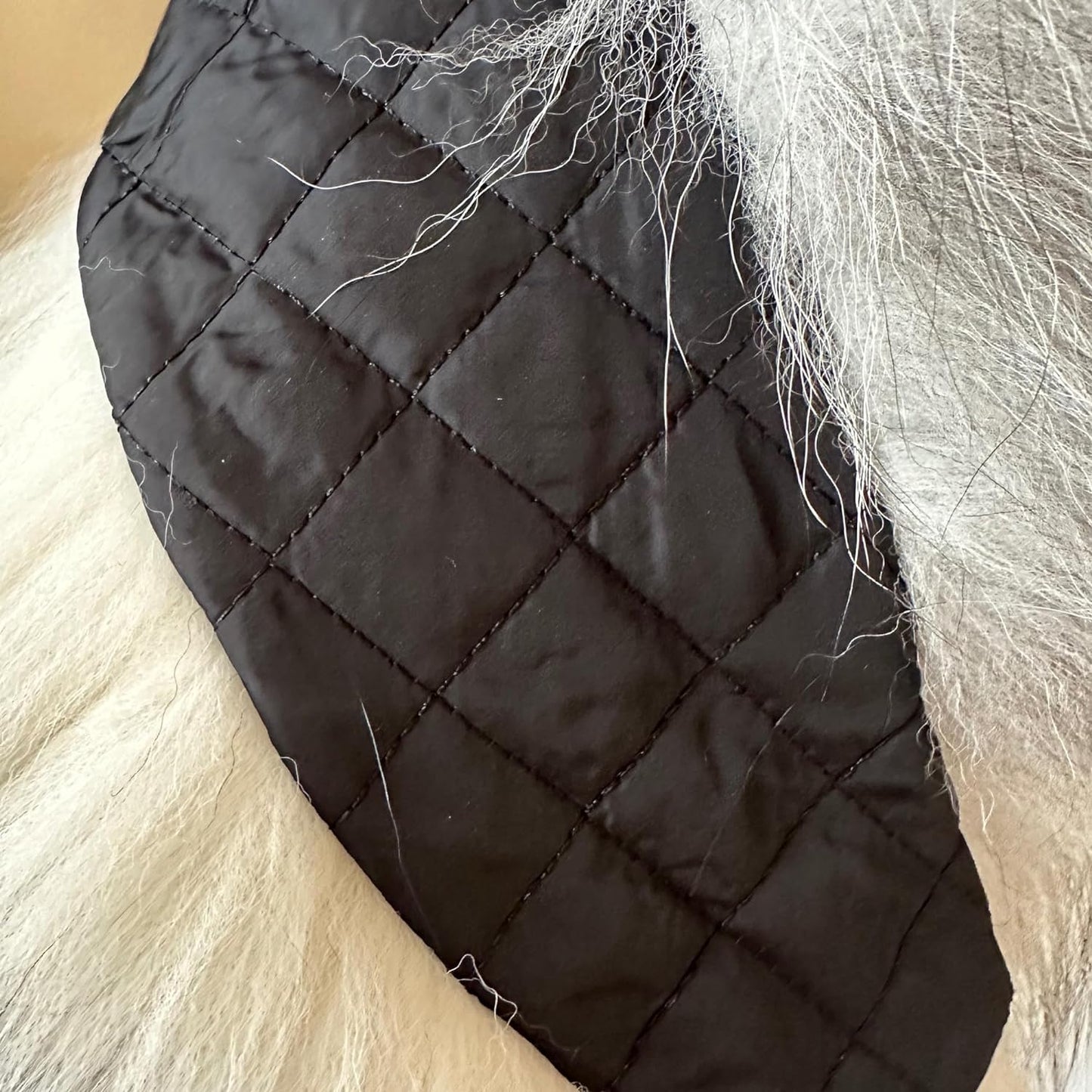 Large shawl collar made of arctic fox fur, lined and with buttons included - My Love Cape